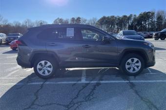 Toyota RAV4 LE FWD 2019 